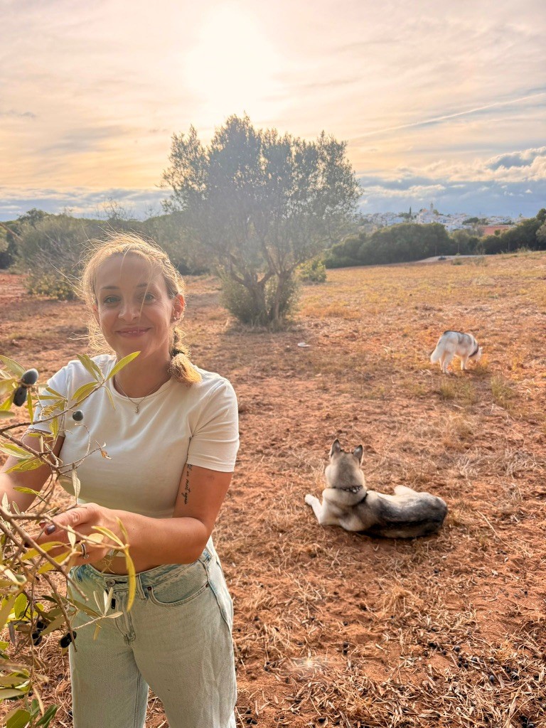 Same Operator, Different Arena: Abbie’s story of living with autoimmune hepatitis